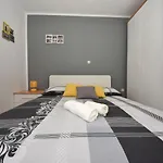 Karlo By Interhome * Posedarje