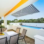 Karlo By Interhome * Posedarje