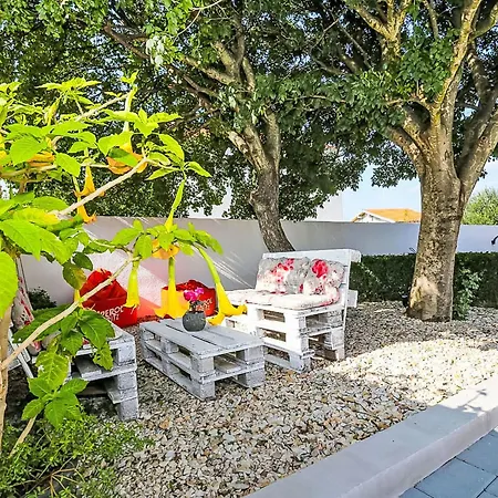 Karlo By Interhome Ferienhaus Posedarje