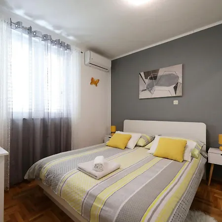度假居 Karlo By Interhome *